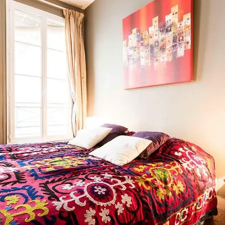 Appartement Hostnfly - Nice & Spacious Apt 200m From The Place Des Vosges